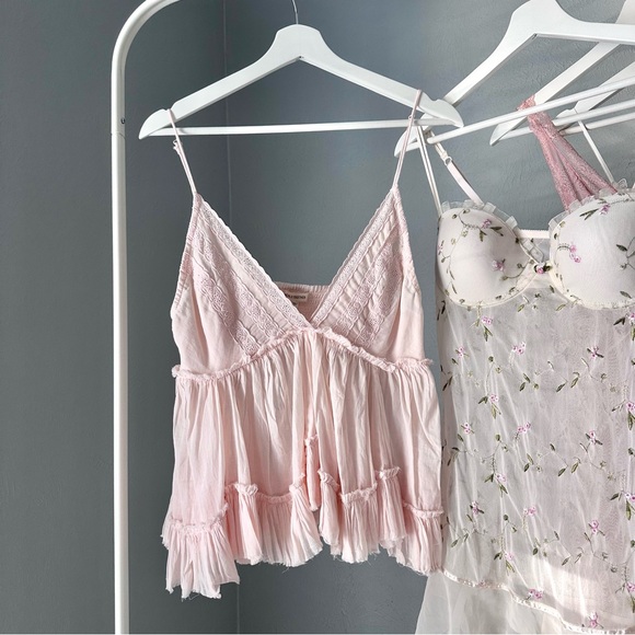 Whimsical Babydoll Lace Trimmed Cotton Top - Picture 2 of 11